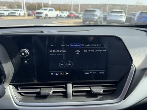 New 2026 Chevrolet Trax RS image 17