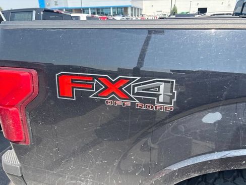 Used 2019 Ford F150 Platinum w/ Technology Package AWD/4WD image 12
