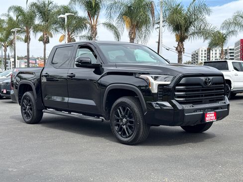 New 2026 Toyota Tundra SR5 w/ SX Package AWD/4WD image 6