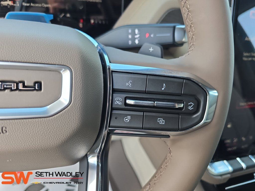 New 2026 GMC Yukon Denali w/ Denali Reserve Package AWD/4WD image 19