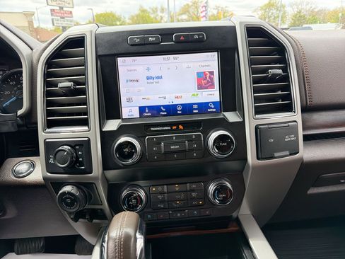 Used 2019 Ford F150 King Ranch w/ Trailer Tow Package AWD/4WD image 34
