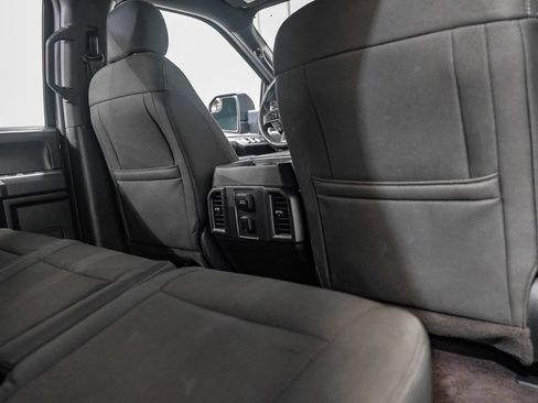 Used 2016 Ford F150 XLT w/ Equipment Group 302A Luxury image 34