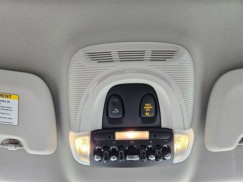 Used 2020 MINI Cooper Countryman S w/ Storage Package image 18