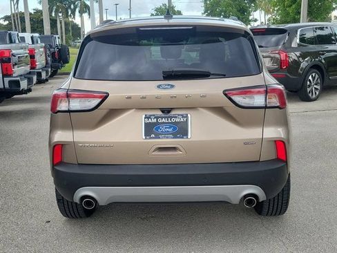 Certified 2020 Ford Escape Titanium FWD image 25
