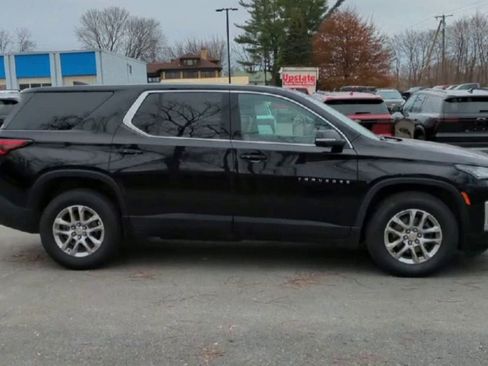 Certified 2023 Chevrolet Traverse LS w/ Safety Package image 9