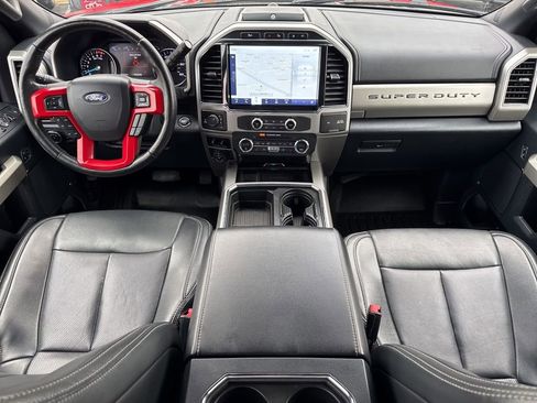 Used 2022 Ford F250 Lariat w/ Tremor Off-Road Package image 31