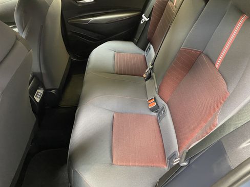 Used 2025 Toyota Corolla SE image 22