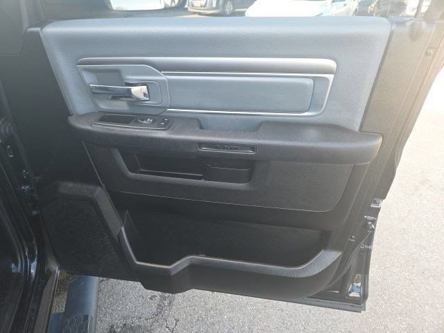 Used 2022 RAM 1500 Classic SLT w/ Electronics Group AWD/4WD image 49