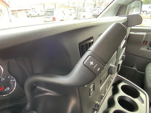 Used 2024 GMC Savana 2500 w/ Driver Convenience Package image 26