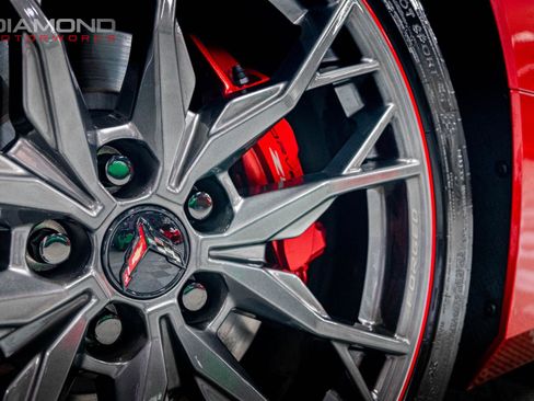 Used 2024 Chevrolet Corvette Stingray Premium Cpe w/ Z51 Performance Package RWD image 47