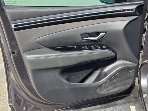 Used 2022 Hyundai Tucson Limited AWD/4WD image 11