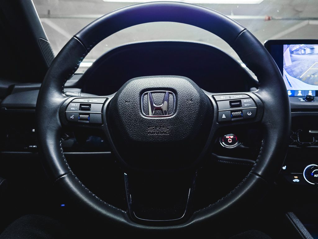 Used 2025 Honda Accord Sport image 22