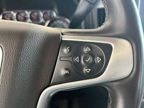 Used 2015 GMC Sierra 1500 SLT w/ SLT Preferred Package AWD/4WD image 18