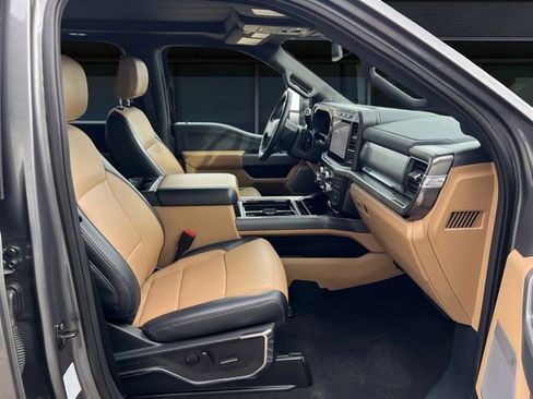 Used 2024 Ford F350 Lariat w/ Tremor Off-Road Package image 15