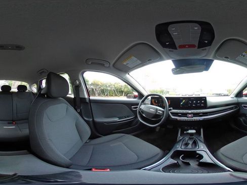 Used 2025 Kia K4 LXS image 41