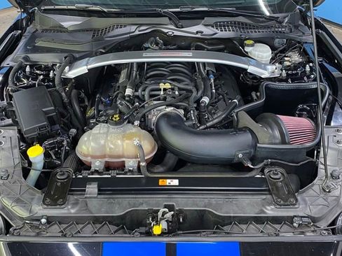 Used 2018 Ford Mustang Shelby GT350 w/ Convenience Package image 40