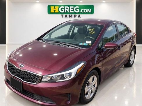 Used 2017 Kia Forte LX FWD image 2
