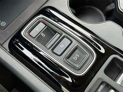 Used 2024 Honda Pilot EX-L image 29