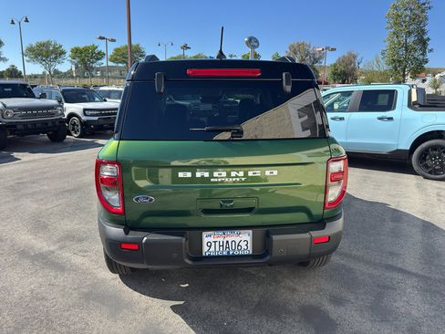 Certified 2025 Ford Bronco Sport Outer Banks w/ Outer Banks Tech Package+ image 3