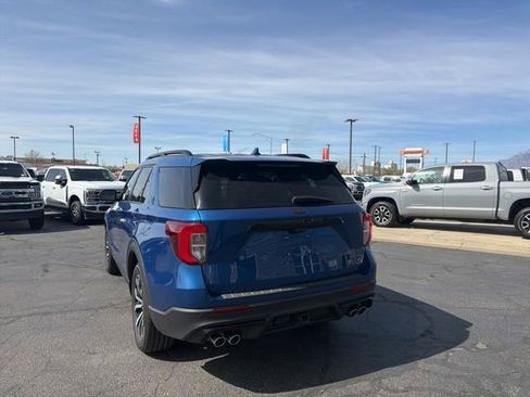 Used 2020 Ford Explorer ST w/ Premium Technology Package image 11