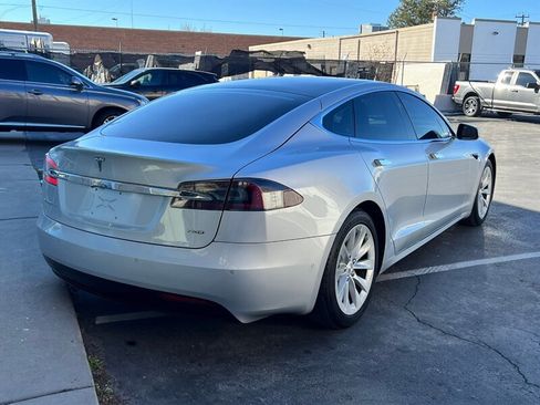 Used 2018 Tesla Model S 75D image 7