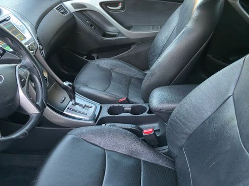 Used 2013 Hyundai Elantra Limited w/ Technology Pkg FWD image 10