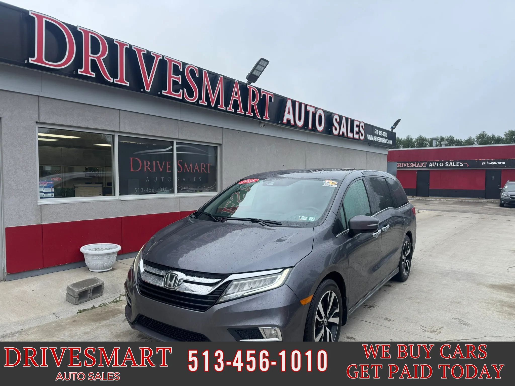 Used 2018 Honda Odyssey Elite image 1