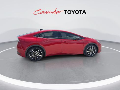 Certified 2026 Toyota Prius Plug-In Hybrid FWD image 9