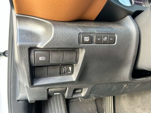 Used 2024 Lexus IS 350 F Sport w/ Accessory Package 2 RWD image 14