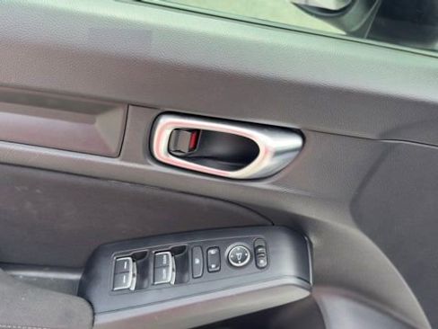 Used 2023 Honda Civic LX image 11