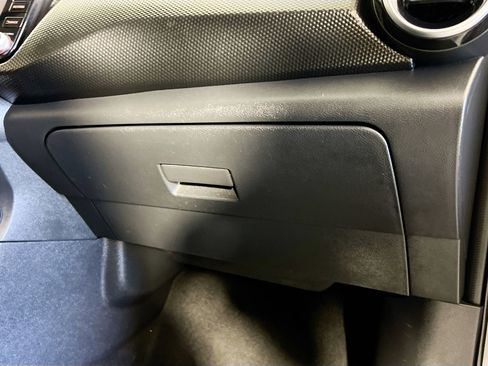 Used 2021 Nissan Kicks SV image 34