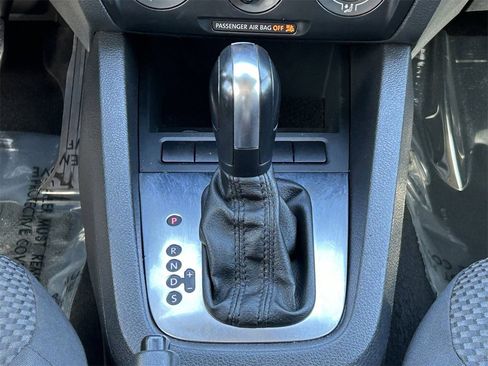 Used 2013 Volkswagen Jetta S image 20