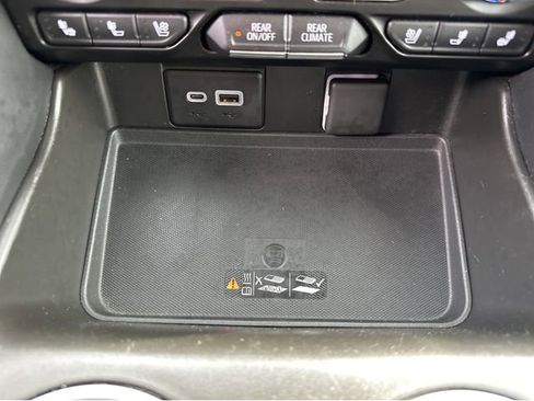 Certified 2022 GMC Yukon XL SLT w/ SLT Luxury Package image 22