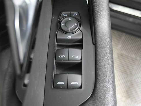 Used 2022 Chevrolet Blazer Premier w/ Enhanced Convenience Package image 19