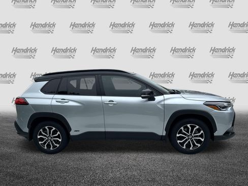 Used 2024 Toyota Corolla Cross AWD Hybrid image 11