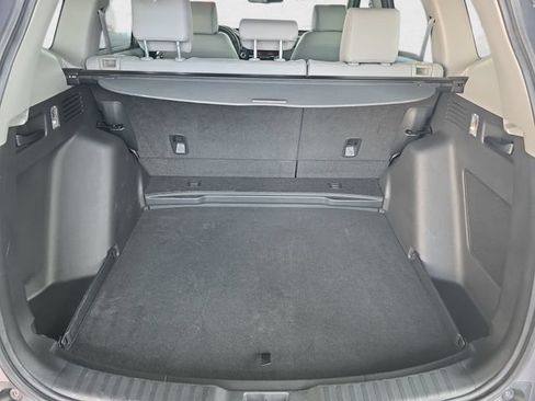 Used 2018 Honda CR-V Touring image 12