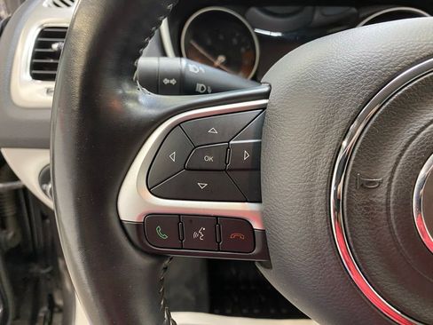 Used 2020 Jeep Compass Latitude w/ Popular Equipment Group image 25