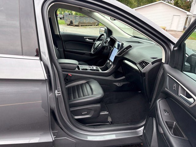 Used 2024 Ford Edge SEL w/ Convenience Package AWD/4WD image 5