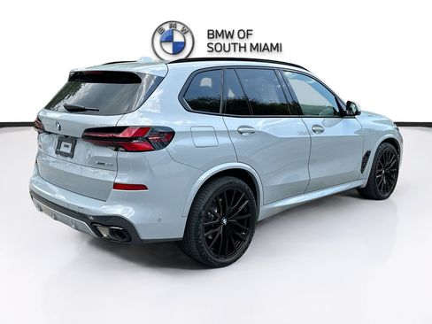 Certified 2024 BMW X5 xDrive40i w/ M Sport Package image 7