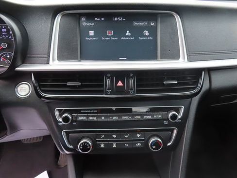 Used 2020 Kia Optima S image 31