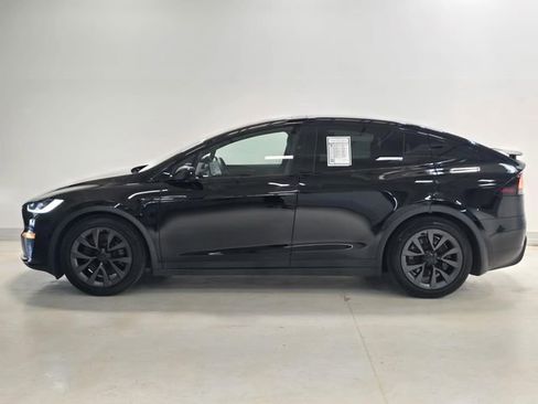 Used 2024 Tesla Model X AWD/4WD image 29
