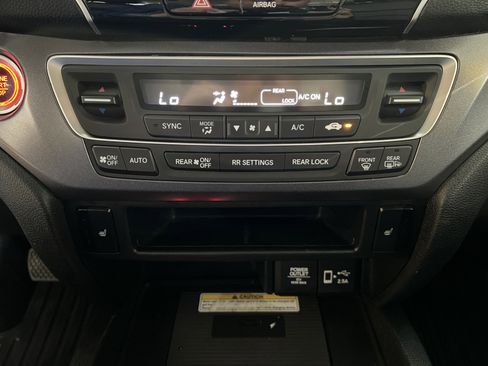 Used 2022 Honda Pilot Special Edition image 23