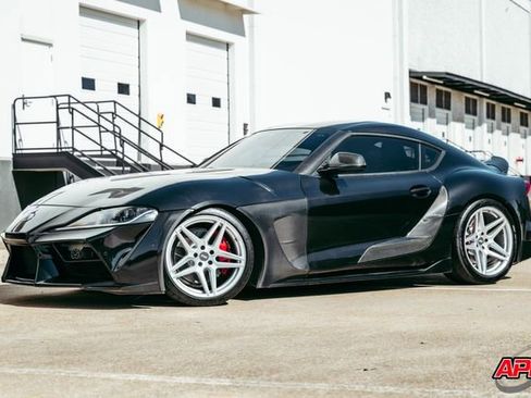 Used 2020 Toyota Supra Premium w/ Driver Assist Package image 40