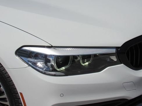 Used 2019 BMW 540i 540i w/ Convenience Package image 8