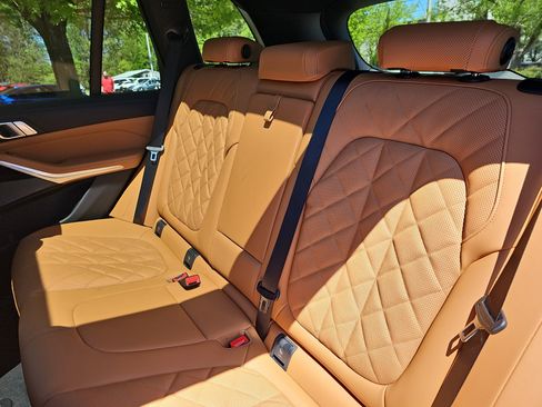 New 2026 BMW X5 xDrive40i AWD/4WD image 16