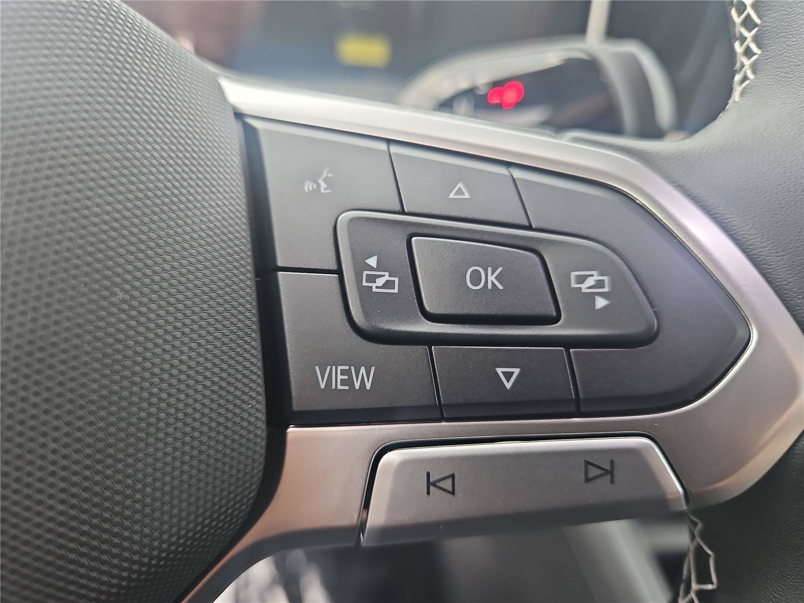 New 2026 Volkswagen Tiguan S AWD/4WD image 17