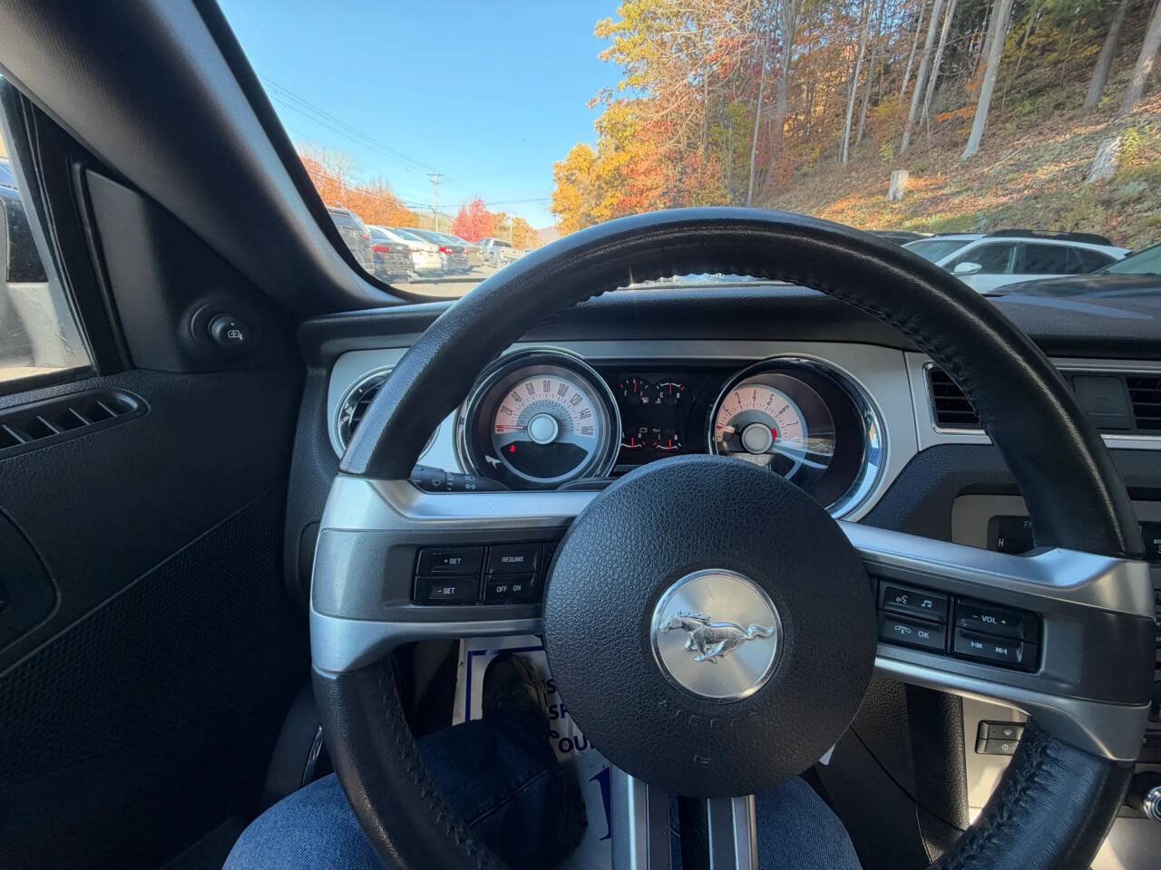 Used 2012 Ford Mustang Premium RWD image 7