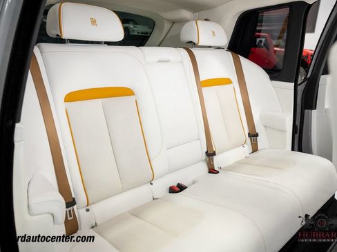 Used 2023 Rolls-Royce Cullinan AWD/4WD image 30