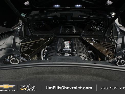 Used 2023 Chevrolet Corvette Z06 RWD image 36