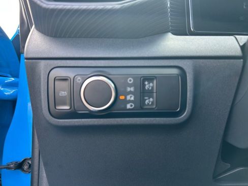 Used 2024 Ford Mustang Coupe RWD image 19